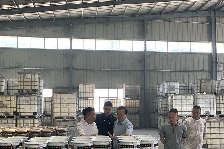 河南省建筑業(yè)協(xié)會建筑修繕分會領(lǐng)導人蒞臨考察-12-20230830102414